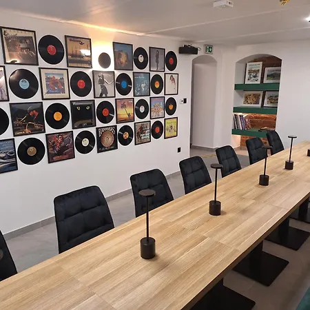 Zamek Aparthotel Przesieka