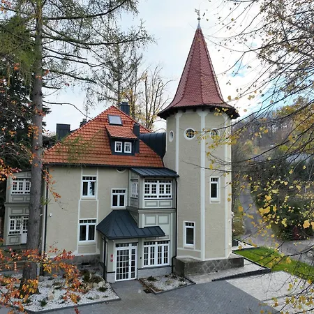 Apart-hotel Zamek 3*